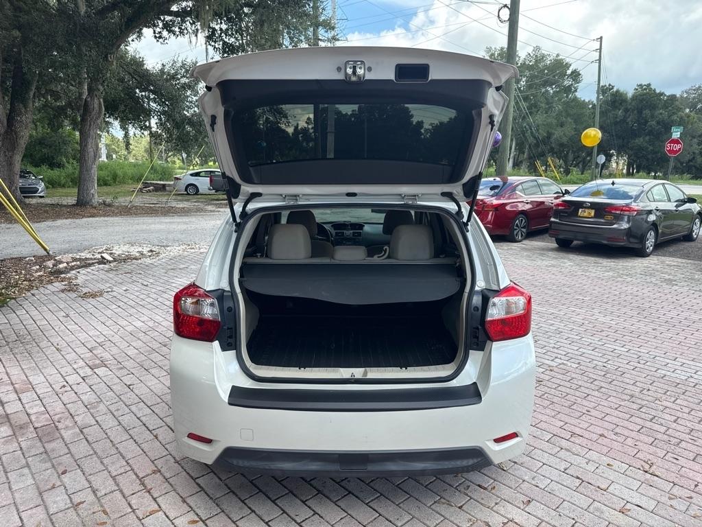 Subaru Impreza Wagon 5dr Auto 2.0i Premium 2013