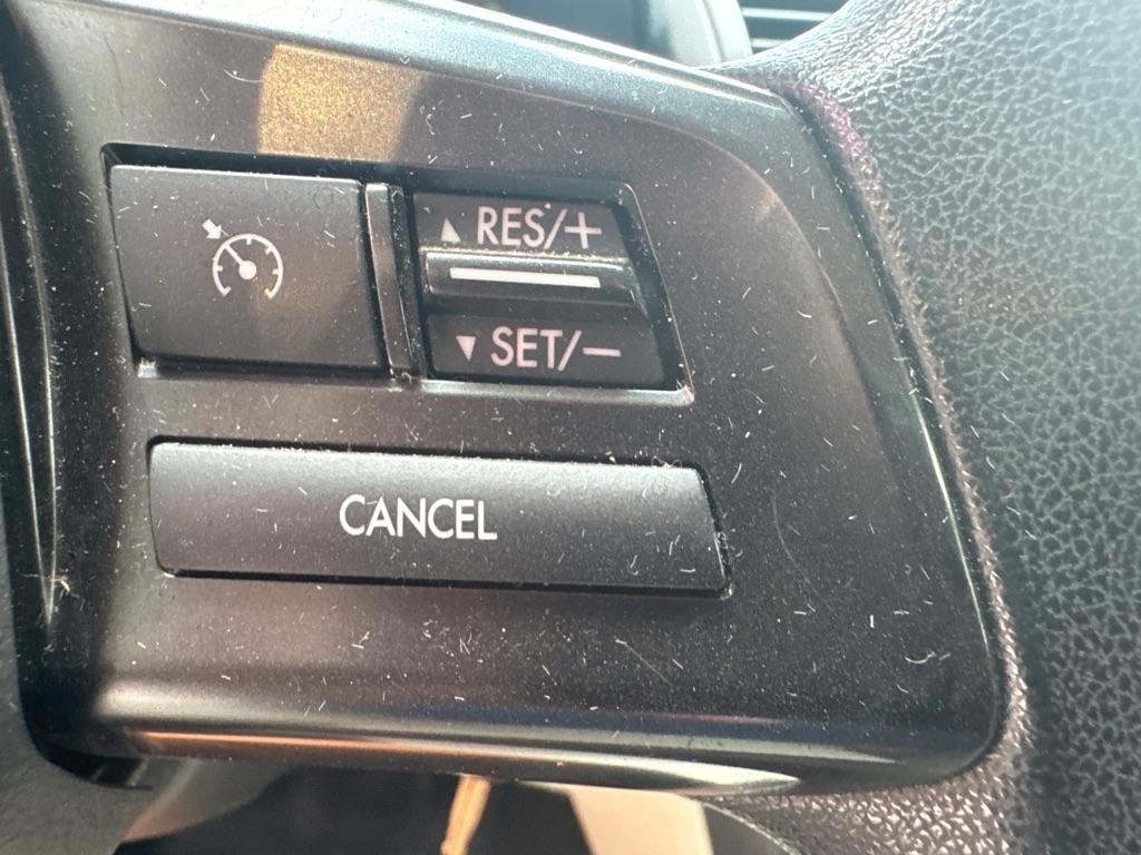 Subaru Impreza Wagon 5dr Auto 2.0i Premium 2013
