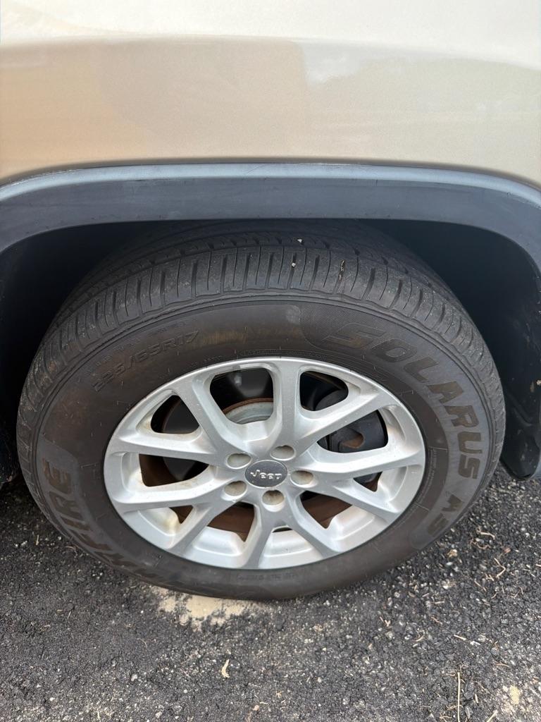 Jeep Cherokee 4WD 4dr Latitude 2014