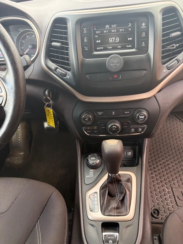 Jeep Cherokee 4WD 4dr Latitude 2014