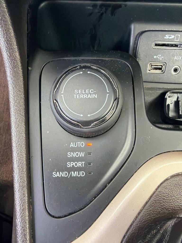 Jeep Cherokee 4WD 4dr Latitude 2014