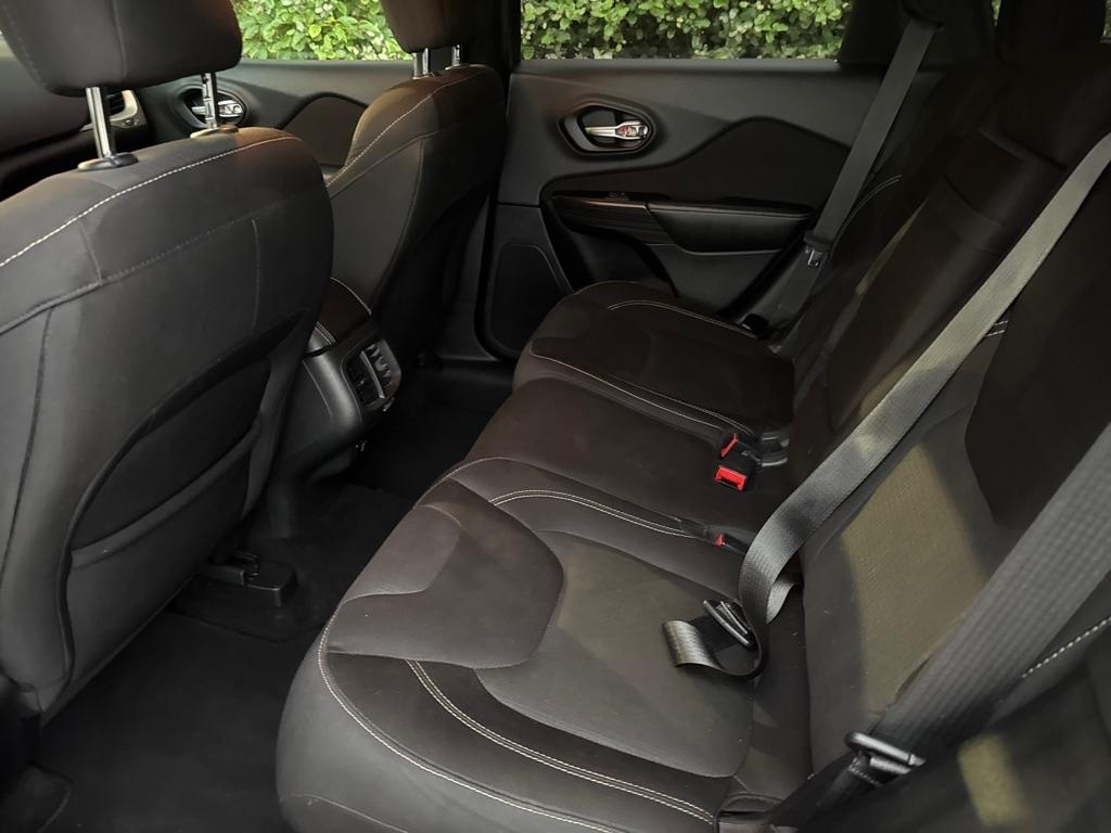 Jeep Cherokee FWD 4dr Latitude 2015