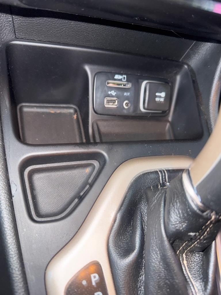 Jeep Cherokee FWD 4dr Latitude 2015