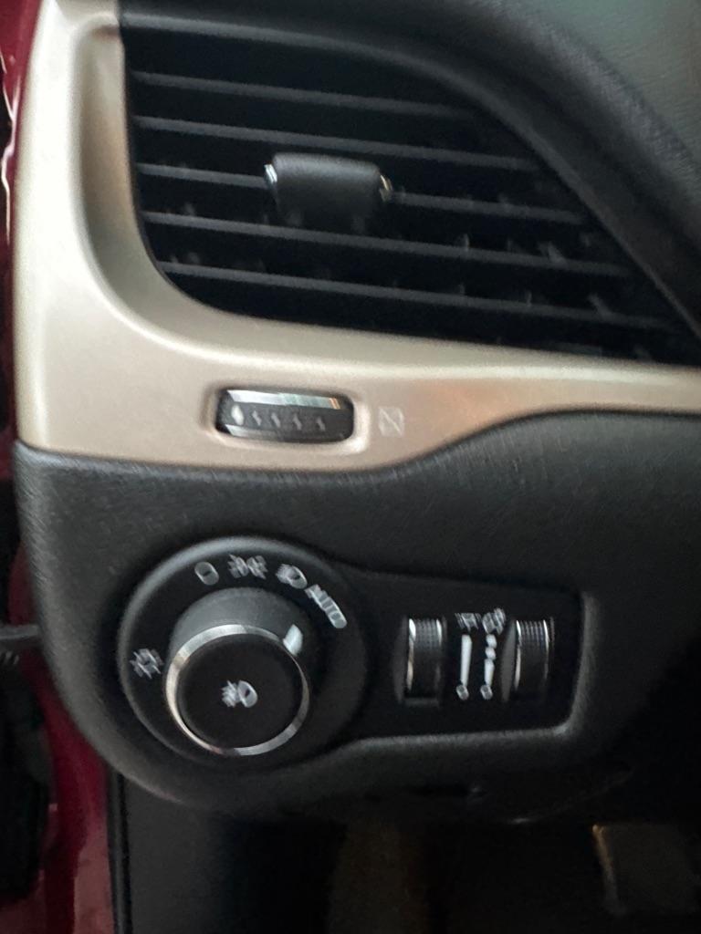 Jeep Cherokee FWD 4dr Latitude 2015