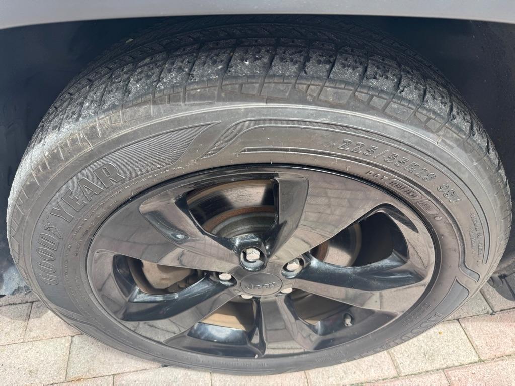 Jeep Cherokee FWD 4dr Latitude Altitude 2015