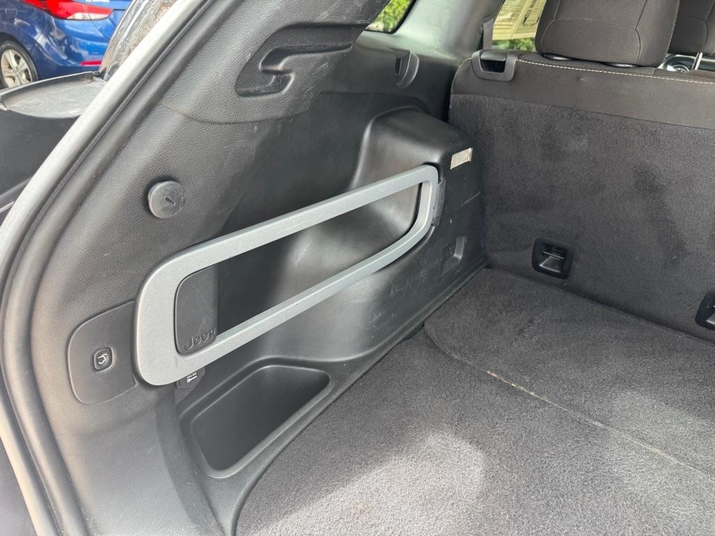 Jeep Cherokee FWD 4dr Latitude Altitude 2015
