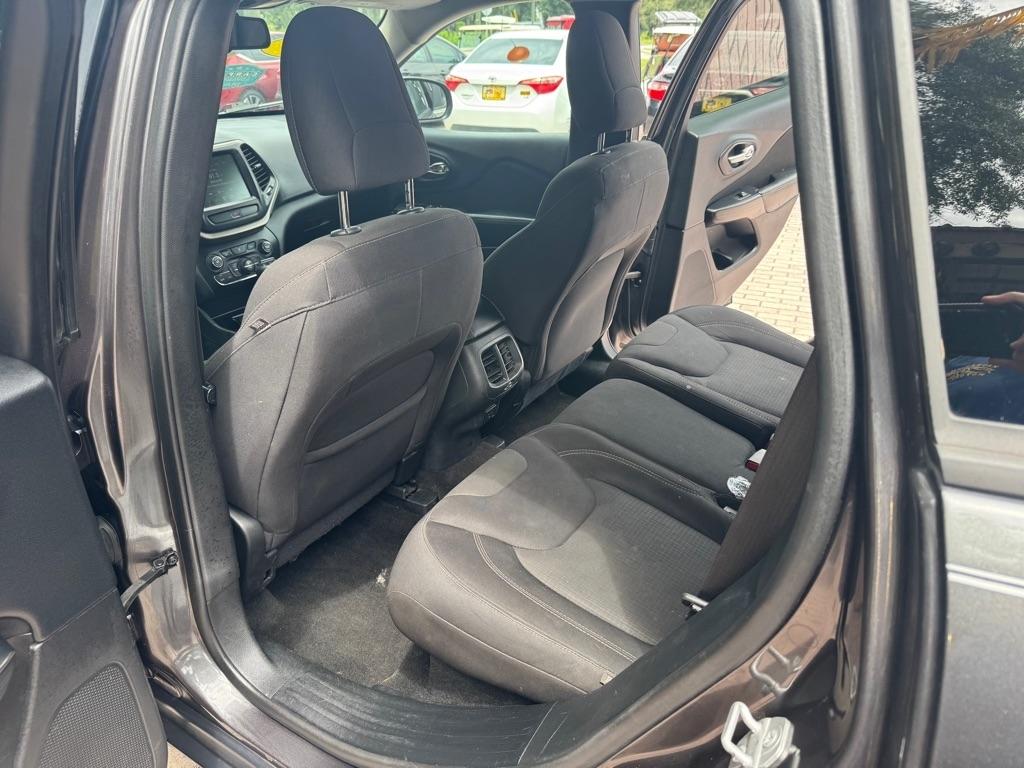 Jeep Cherokee FWD 4dr Latitude Altitude 2015