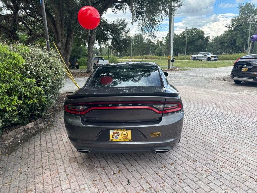 Dodge Charger SXT RWD 2019