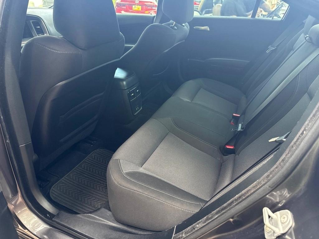 Dodge Charger SXT RWD 2019