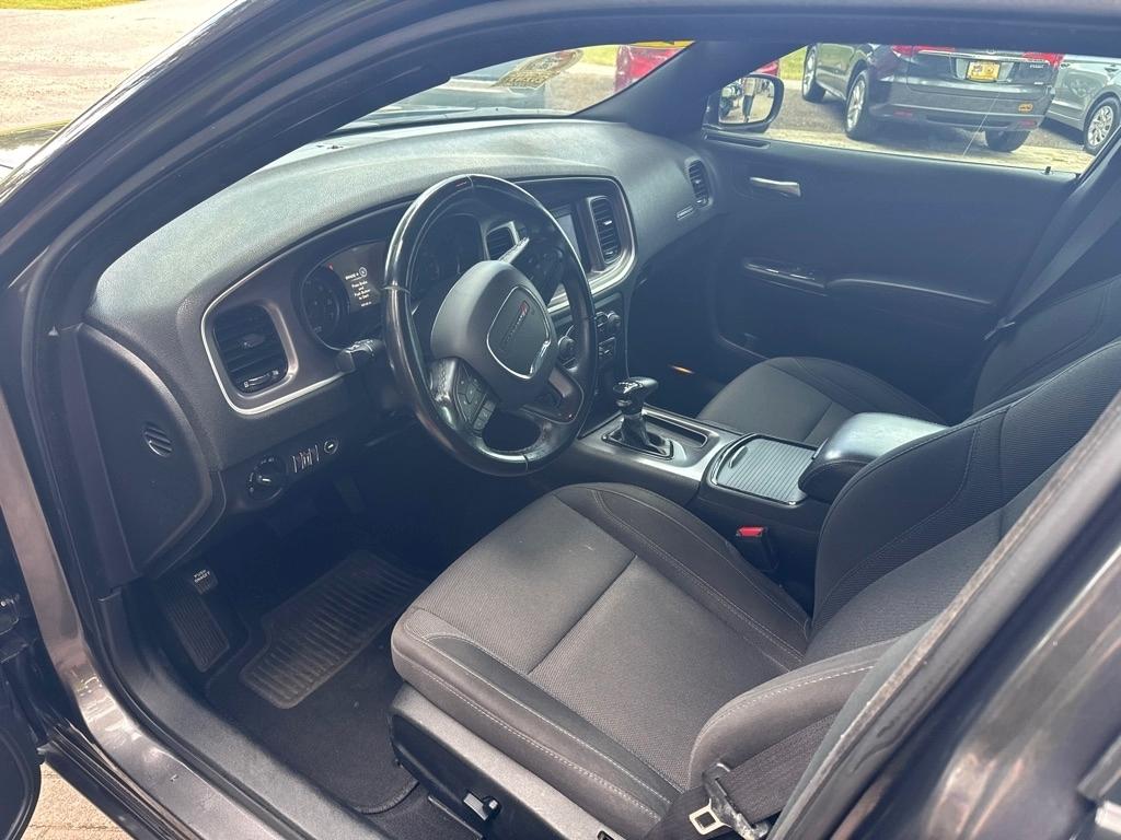 Dodge Charger SXT RWD 2019