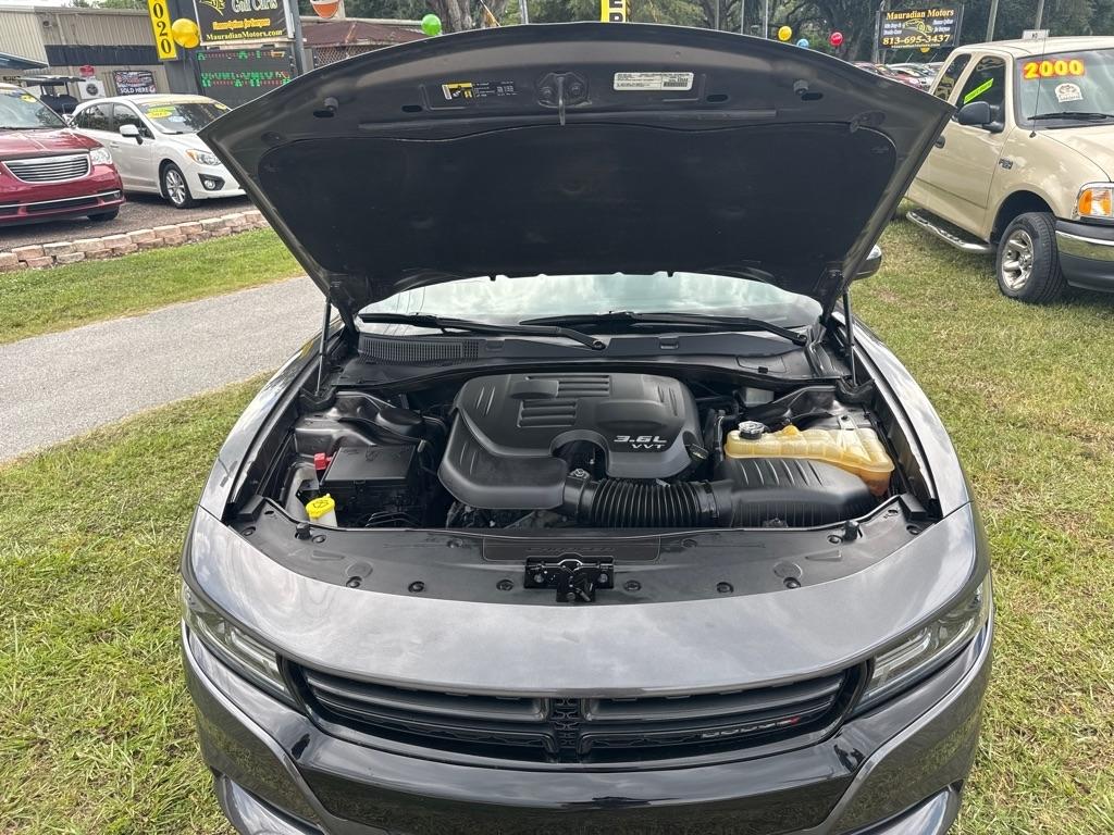 Dodge Charger SXT RWD 2019