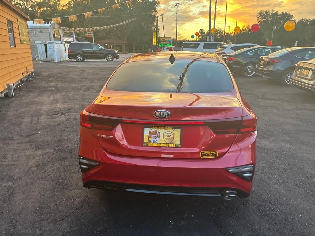 Kia Forte LXS IVT 2021