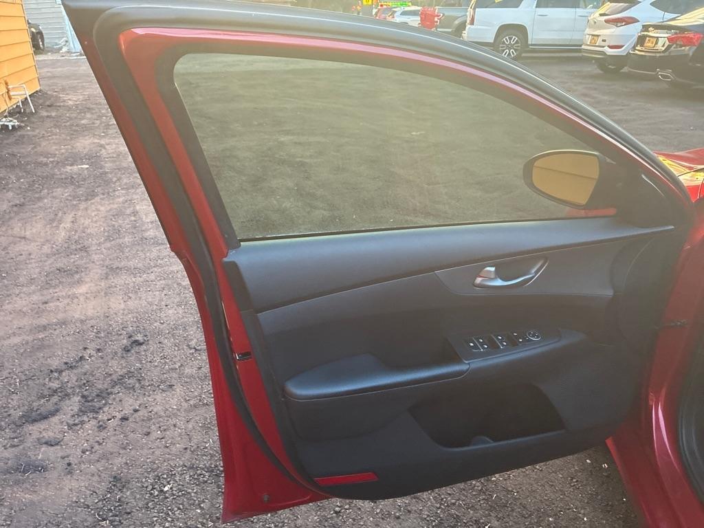 Kia Forte LXS IVT 2021