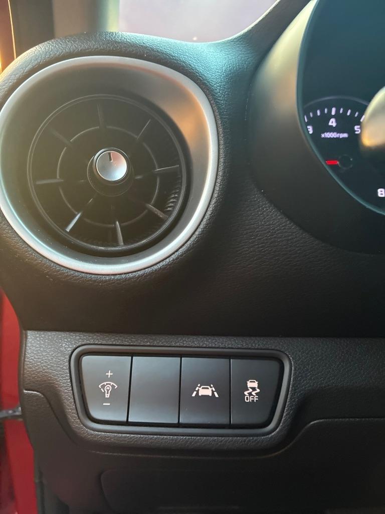 Kia Forte LXS IVT 2021