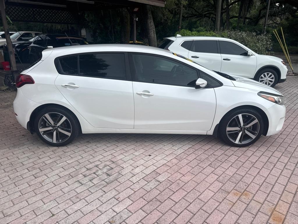 Kia Forte5 EX Auto 2017