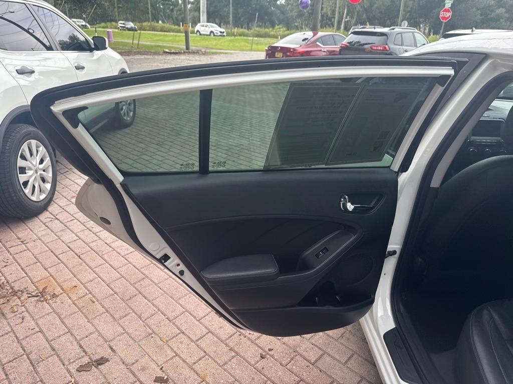 Kia Forte5 EX Auto 2017