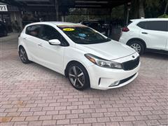 2017 Kia Forte5 