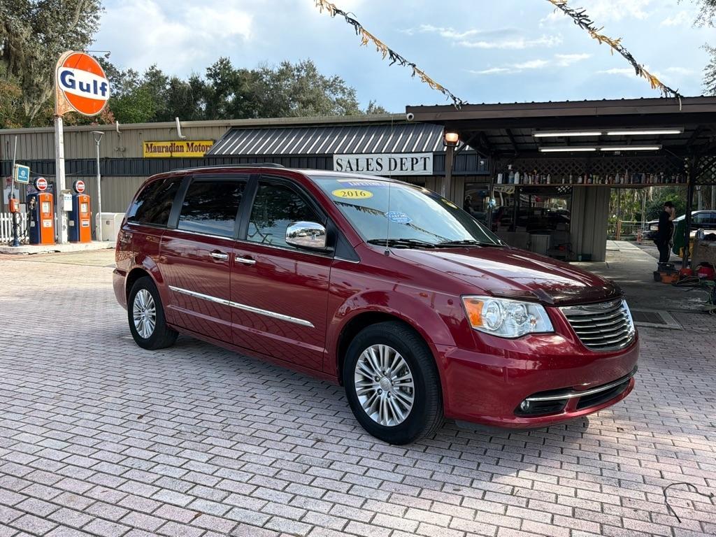 2016 Chrysler Town & Country 4dr Wgn Touring-L Anniversary Edition