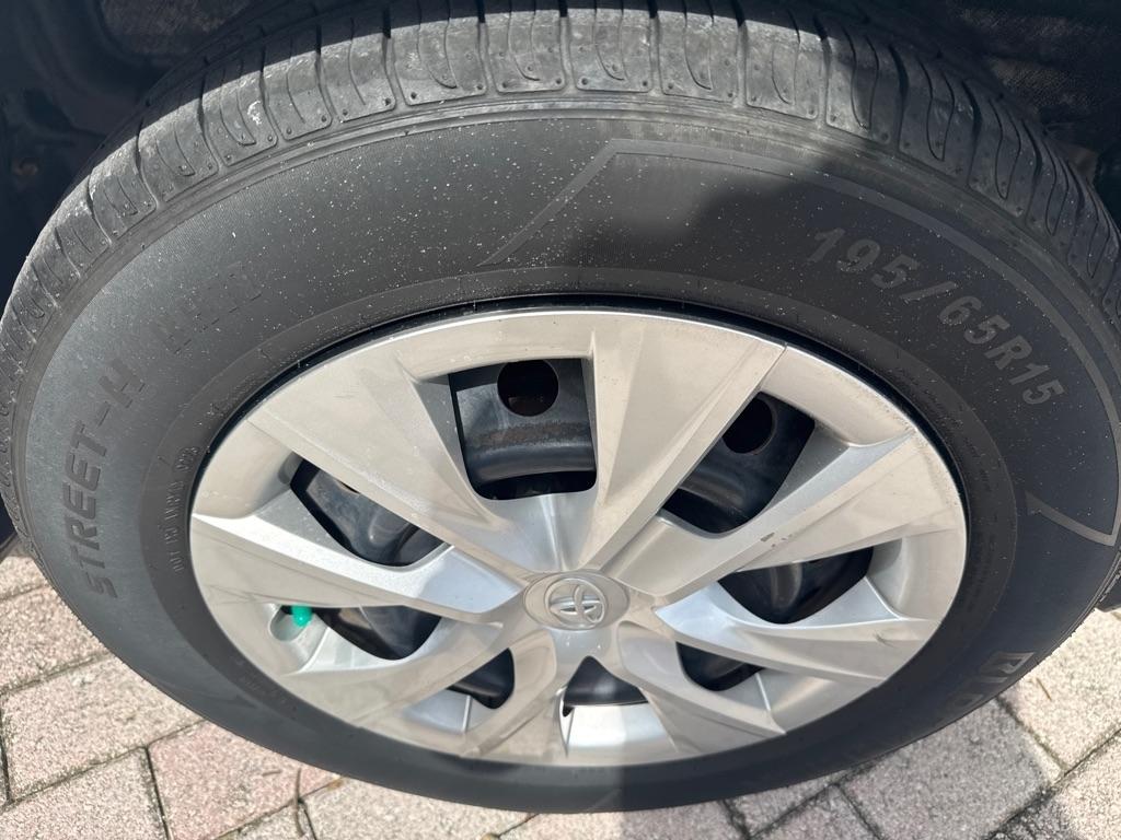Toyota Corolla 4dr Sdn CVT LE Premium (Natl) 2014