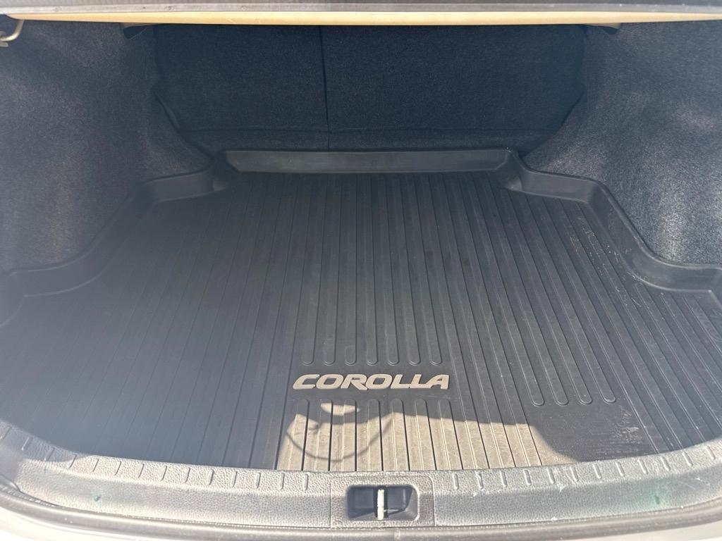 Toyota Corolla 4dr Sdn CVT LE Premium (Natl) 2014