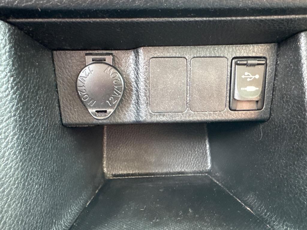 Toyota Corolla 4dr Sdn CVT LE Premium (Natl) 2014
