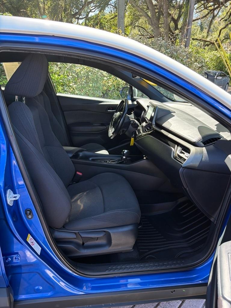 Toyota C-HR XLE FWD (Natl) 2018