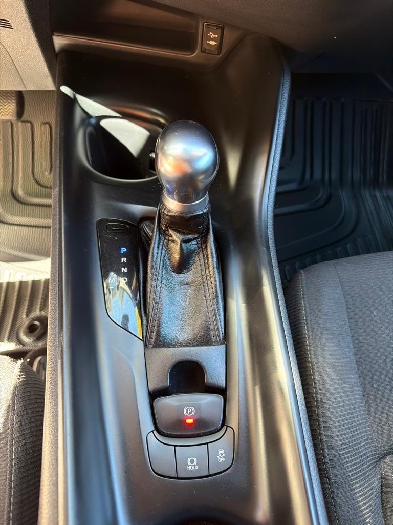 Toyota C-HR XLE FWD (Natl) 2018