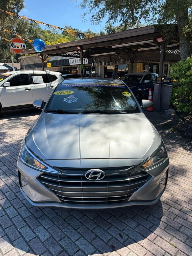 Hyundai Elantra SE IVT 2020