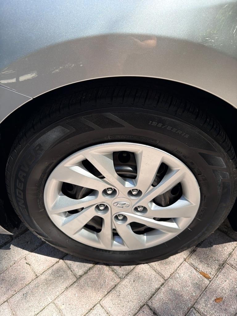 Hyundai Elantra SE IVT 2020