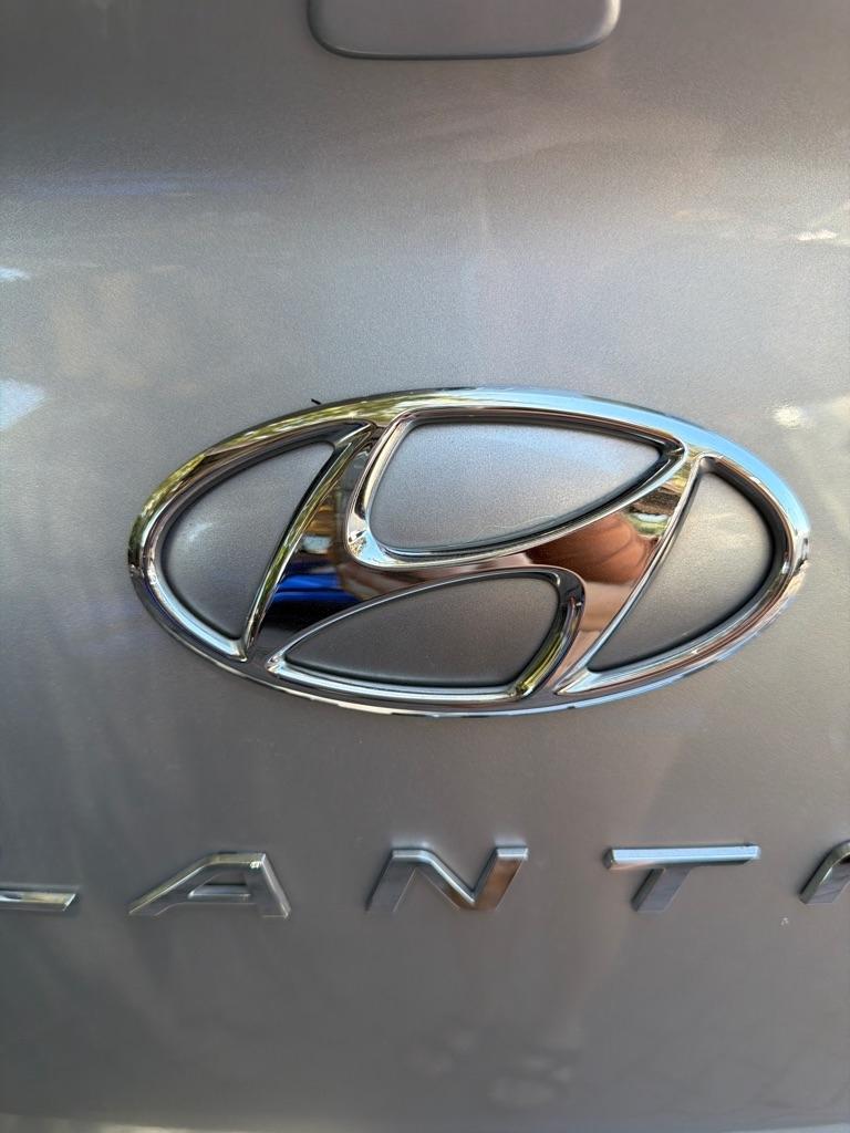 Hyundai Elantra SE IVT 2020