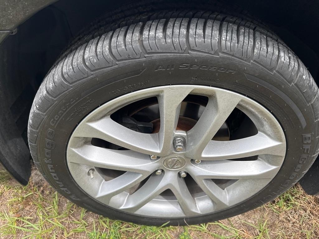 Nissan Altima 2dr Cpe V6 CVT 3.5 SR 2012
