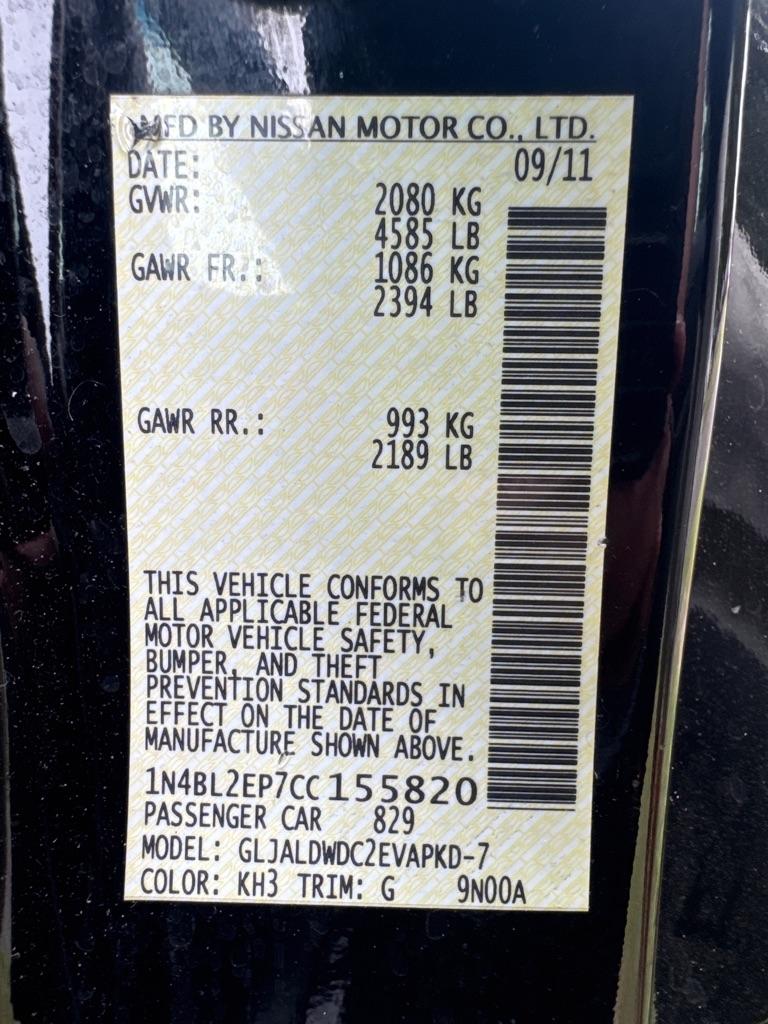 Nissan Altima 2dr Cpe V6 CVT 3.5 SR 2012
