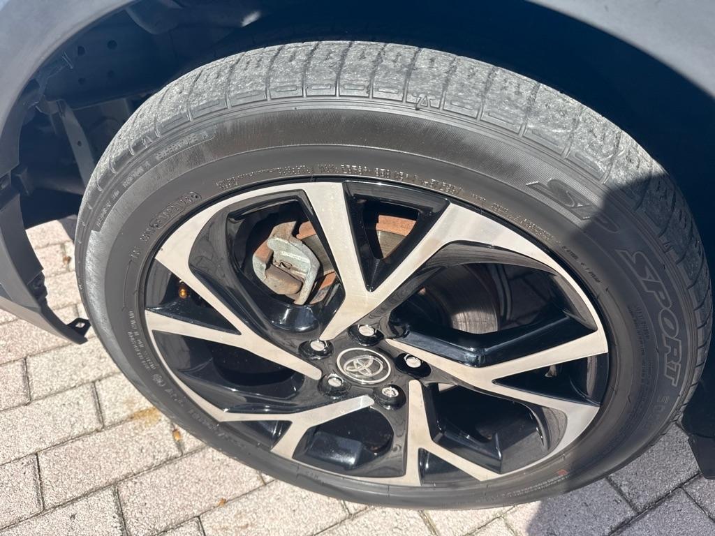 Toyota C-HR Limited FWD (Natl) 2019