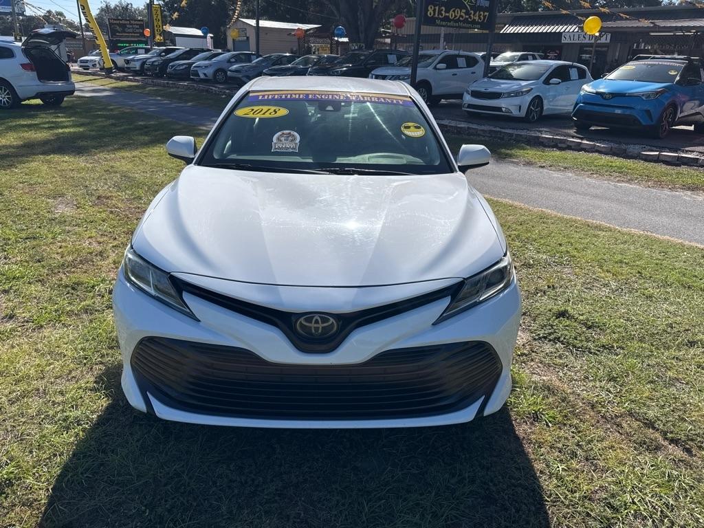 Toyota Camry XLE Auto (Natl) 2018