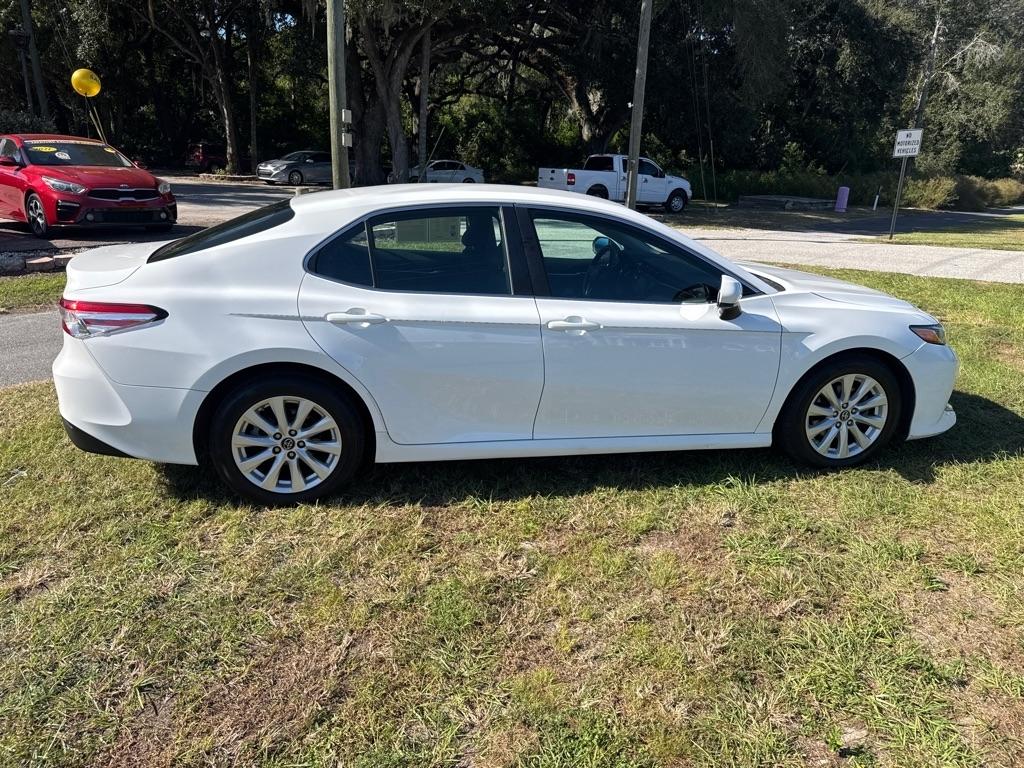 Toyota Camry XLE Auto (Natl) 2018