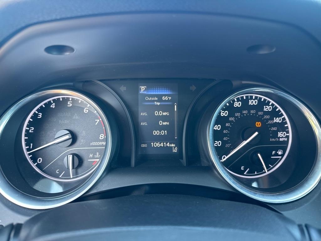 Toyota Camry XLE Auto (Natl) 2018