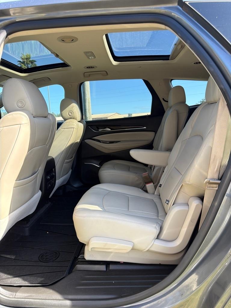 Buick Enclave AWD 4dr Essence 2019
