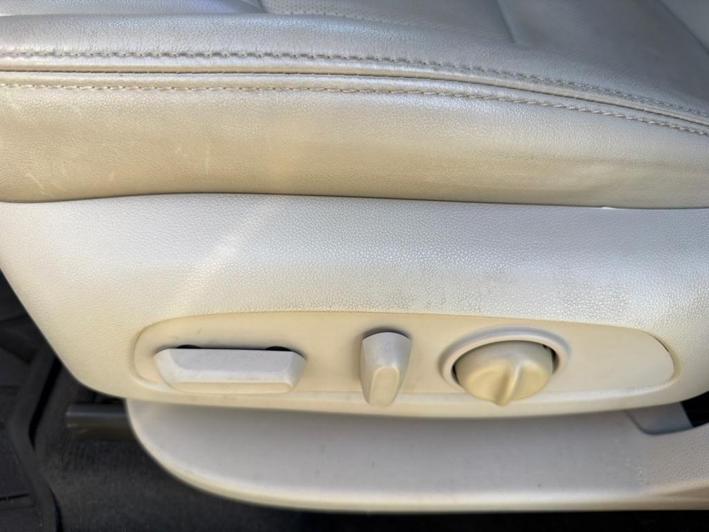 Buick Enclave AWD 4dr Essence 2019