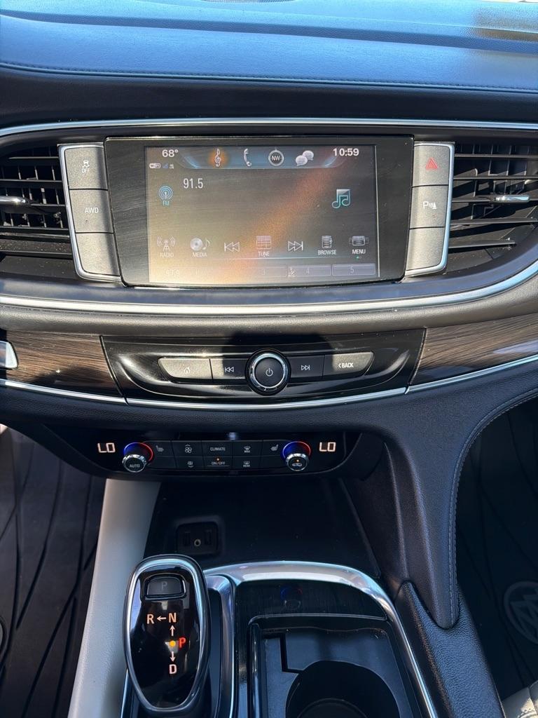 Buick Enclave AWD 4dr Essence 2019