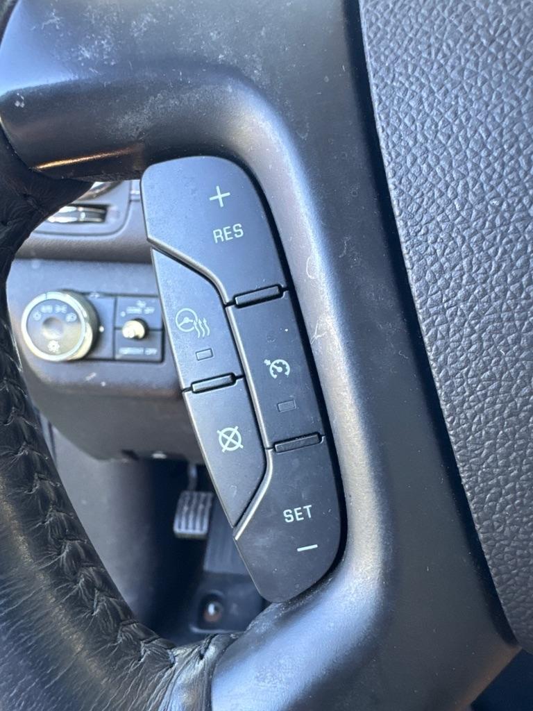 Buick Enclave FWD 4dr Leather 2017