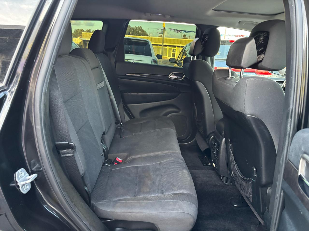 Jeep Grand Cherokee Laredo 2WD 2013