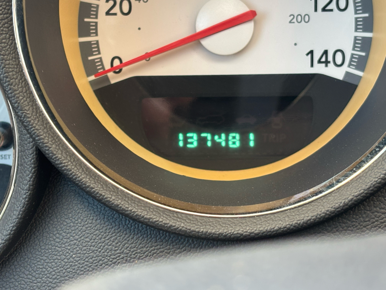 Dodge Charger Base 2010