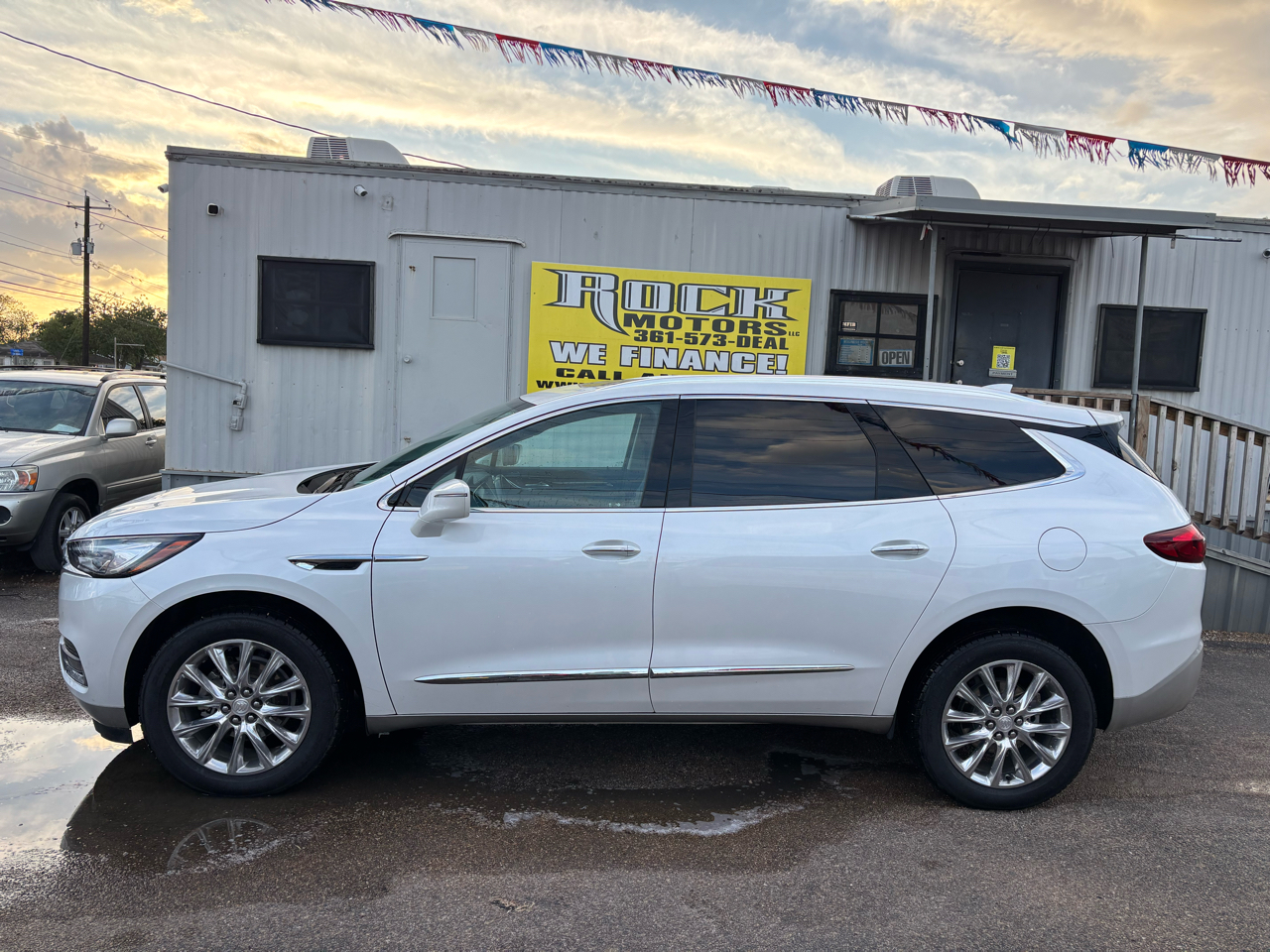 Buick Enclave Premium FWD 2020 Buick Enclave Premium FWD 2020