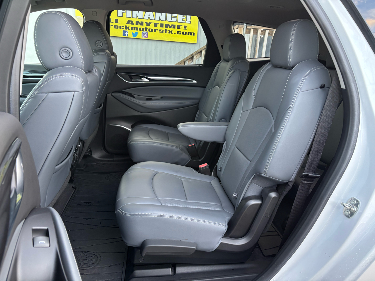 Buick Enclave Premium FWD 2020 Buick Enclave Premium FWD 2020
