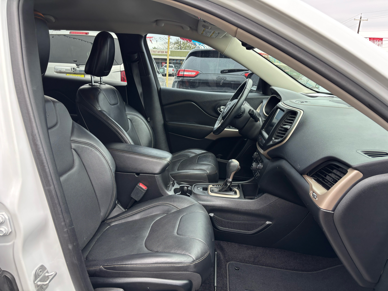 Jeep Cherokee Limited FWD 2018