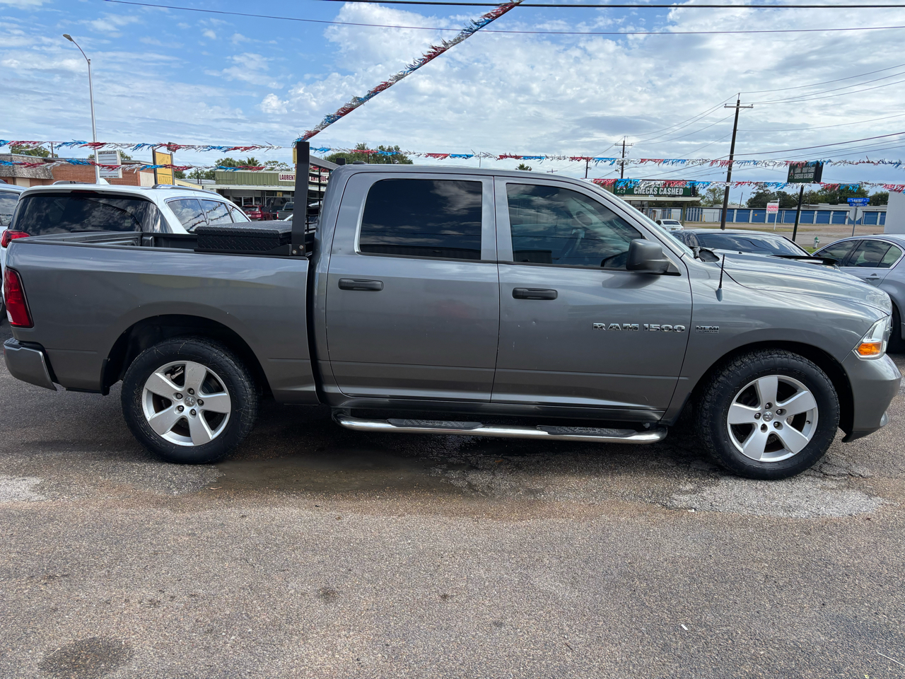 Dodge 1500 ST Crew Cab 2WD 2012 Dodge 1500 ST Crew Cab 2WD 2012
