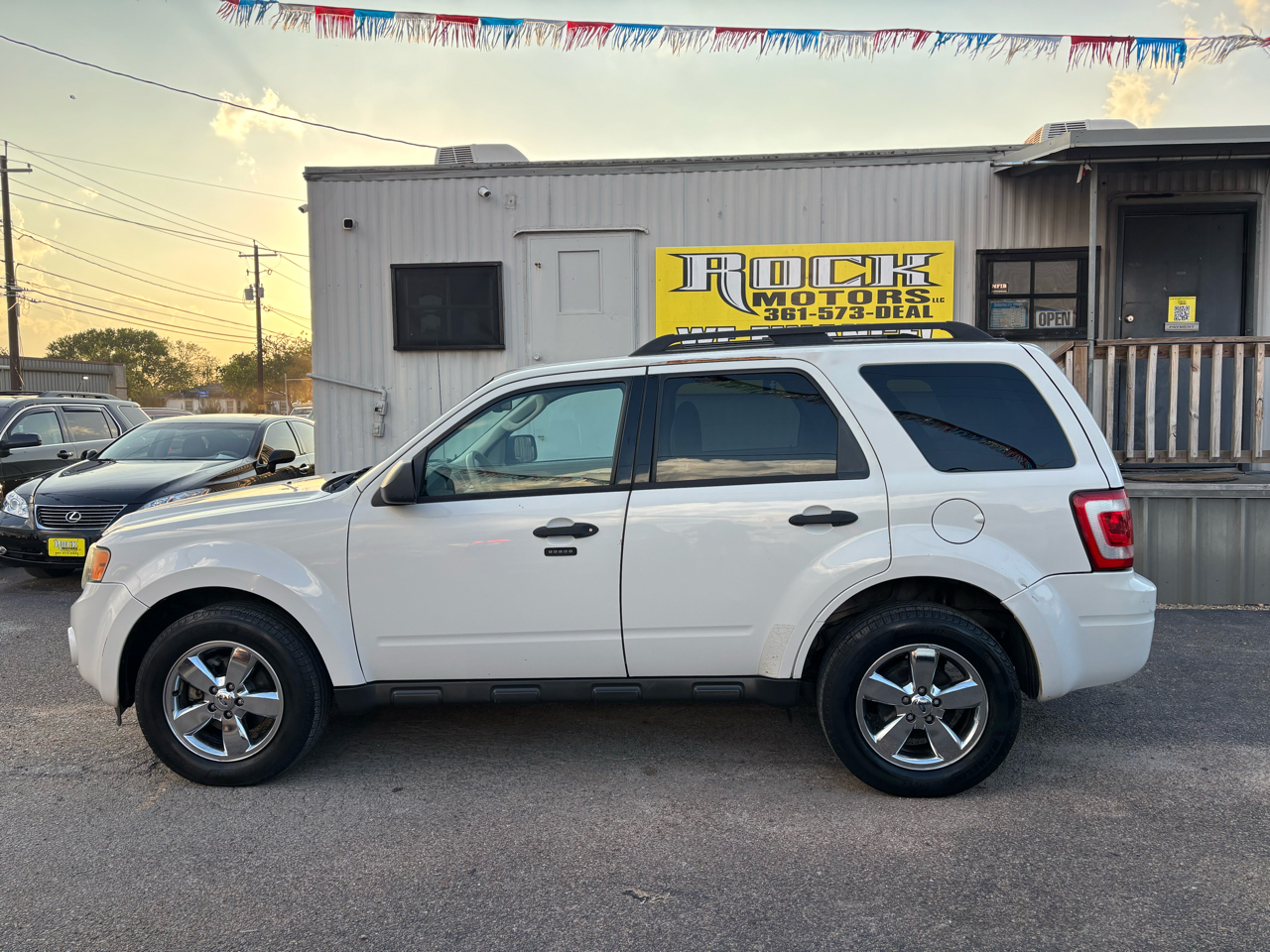 Ford Escape XLT FWD 2010 Ford Escape XLT FWD 2010