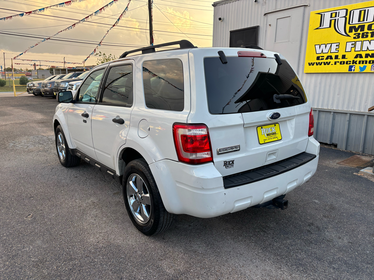 Ford Escape XLT FWD 2010 Ford Escape XLT FWD 2010