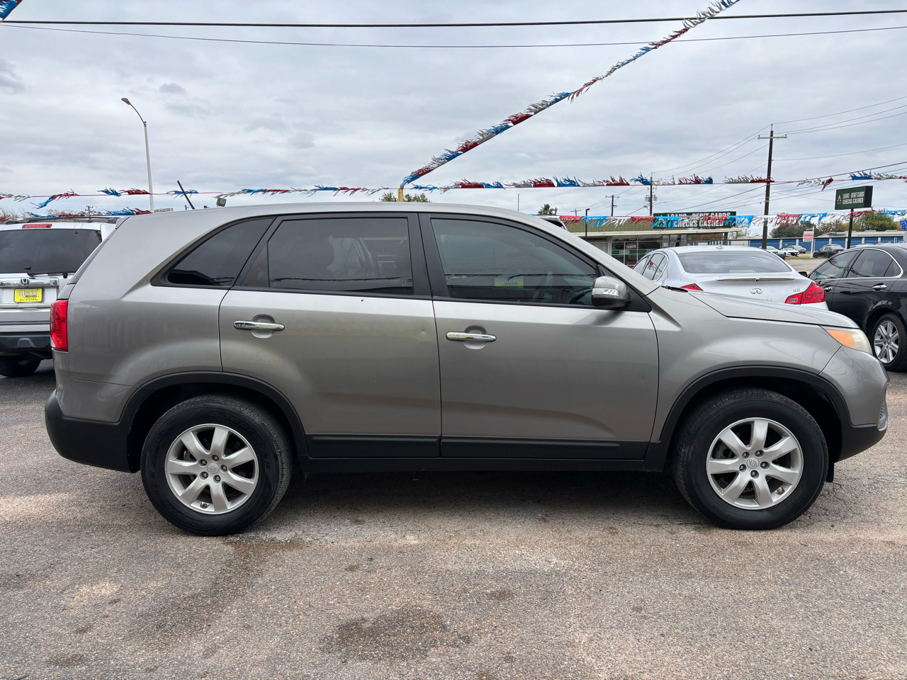 Kia Sorento LX 2WD 2011