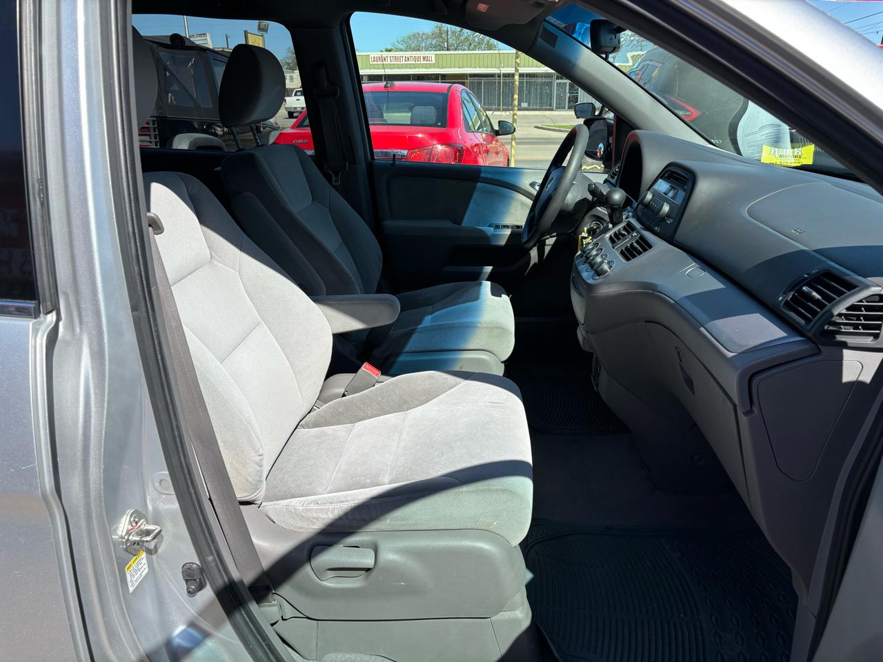 Honda Odyssey LX 2010